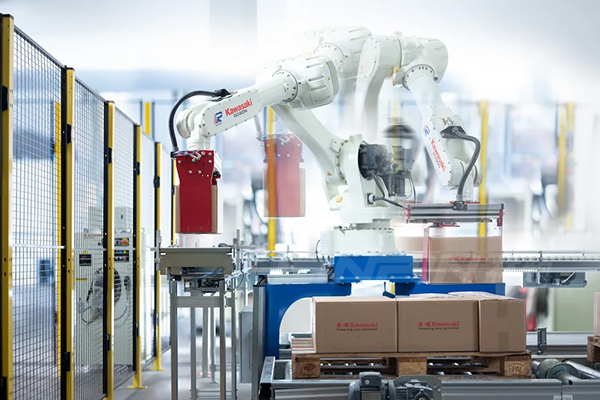 以尖端环境试验设备，为川崎机器人卓越品质保驾护航